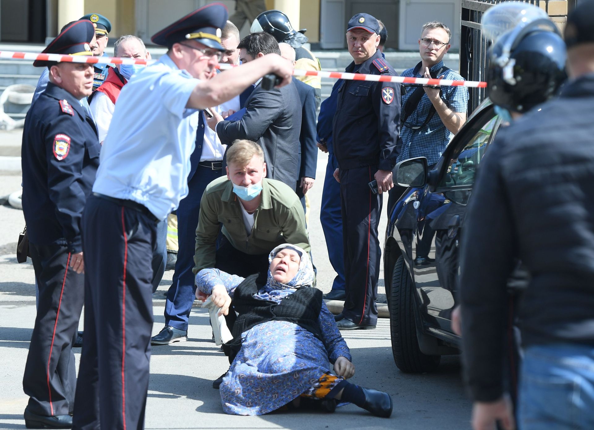 Live Updates: At Least Nine Killed, Over a Dozen Hospitalised After School Shooting in Kazan, Russia Live Updates: At Least Nine Killed, Over a Dozen Hospitalised After School Shooting in Kazan, Russia - Sputnik International, 1920, 11.05.2021