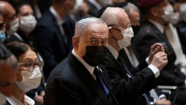 Israeli Prime Minister Benjamin Netanyahu attends an official ceremony marking Israel's Memorial Day, which commemorates Israel's fallen soldiers and Israeli victims of hostile attacks, at Mount Herzl military cemetery in Jerusalem April 14, 2021. - Sputnik International