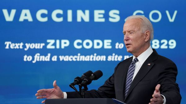 US President Joe Biden speaks about the COVID-19 response and vaccination programme at the White House in Washington, US, 12 May 2021. REUTERS/Kevin Lamarque - Sputnik International