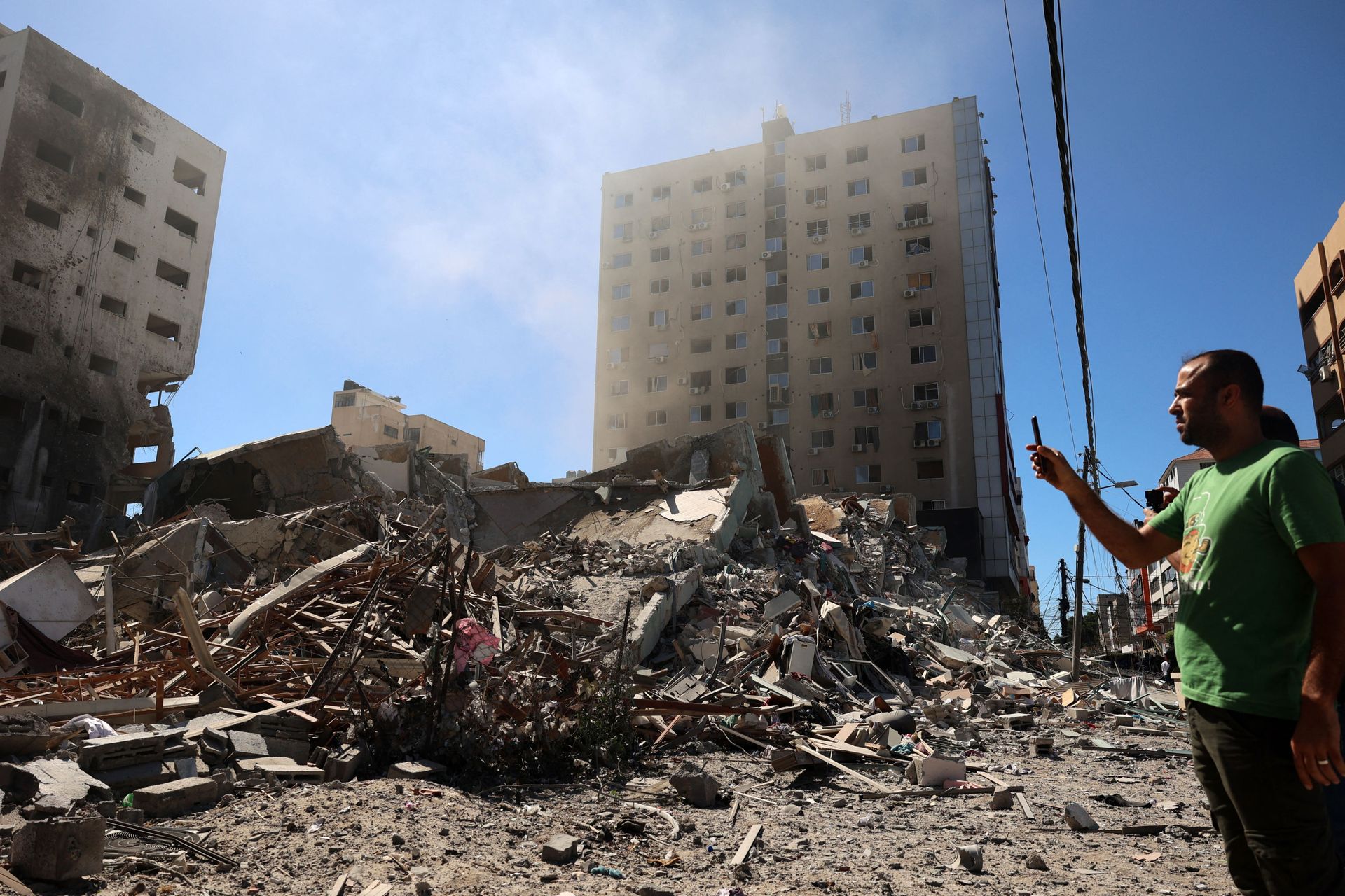 IFJ Urges UN Security Council to Ensure Safety of Journalists in Gaza Strip - Sputnik International, 1920, 17.05.2021