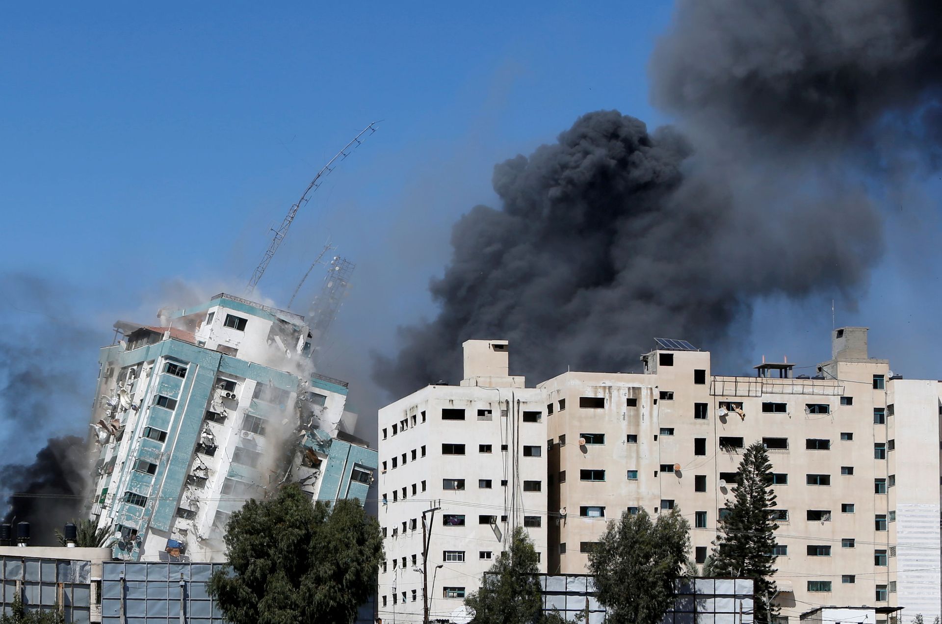 Live Updates: Israeli Jets Strike Nine Underground Rocket Launchers in Gaza, IDF Says - Sputnik International, 1920, 18.05.2021