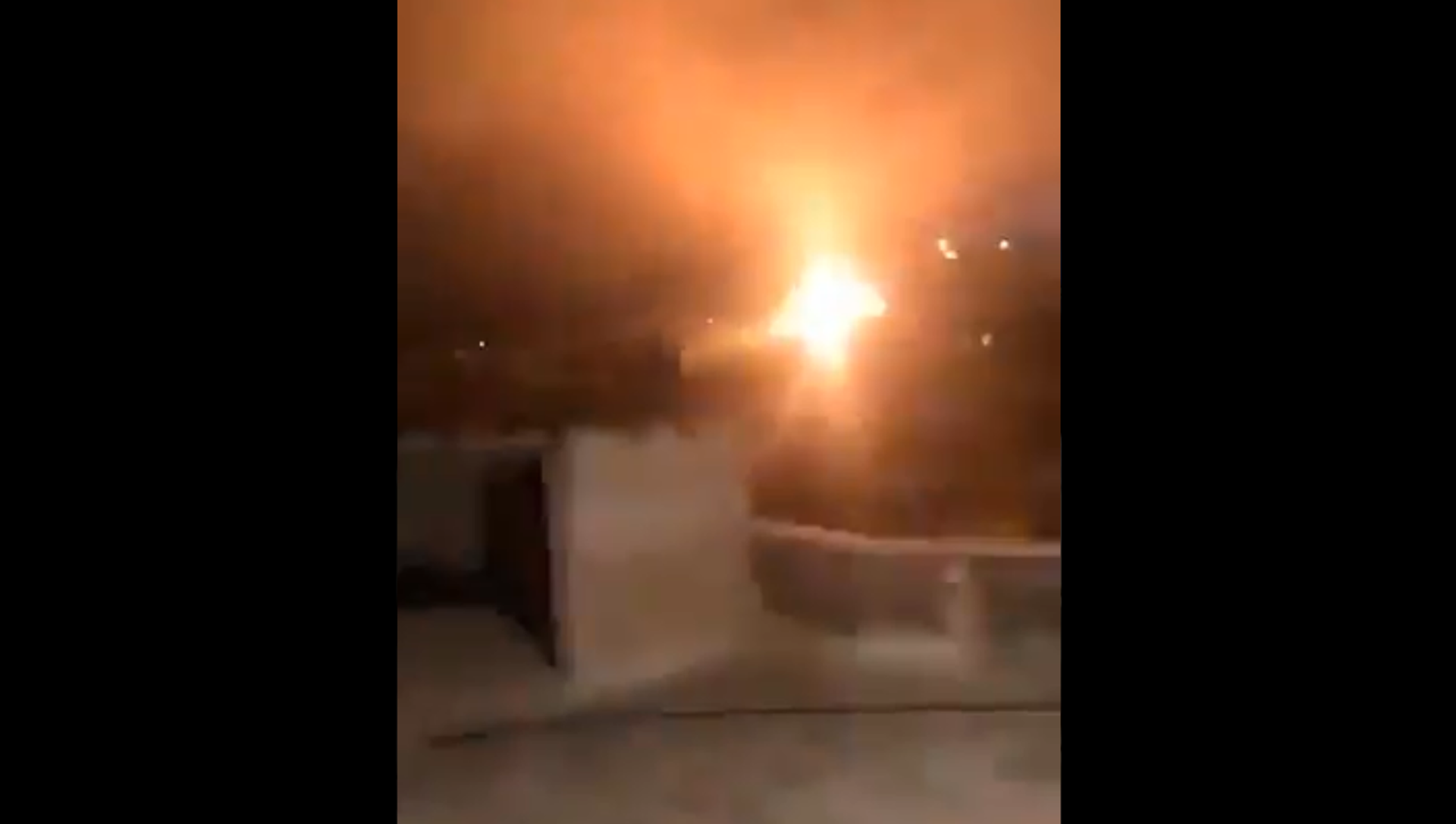 Screenshot from a video allegedly showing the IDF responding to rocket fire in the area of Misgav Am, in the northern part of Israel Screenshot from a video allegedly showing the IDF responding to rocket fire in the area of Misgav Am, in the northern part of Israel - Sputnik International, 1920, 17.05.2021
