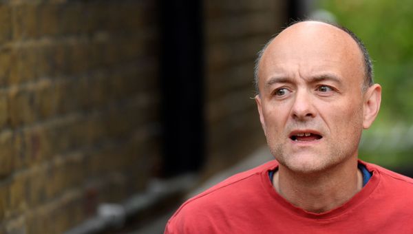 Former special advisor to British Prime Minister Johnson, Cummings outside of his house in London - Sputnik International