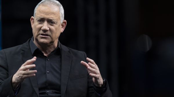 Israeli politician Benny Gantz gestures as he speaks during a conference in Jerusalem, Sunday, March 7, 2021 - Sputnik International