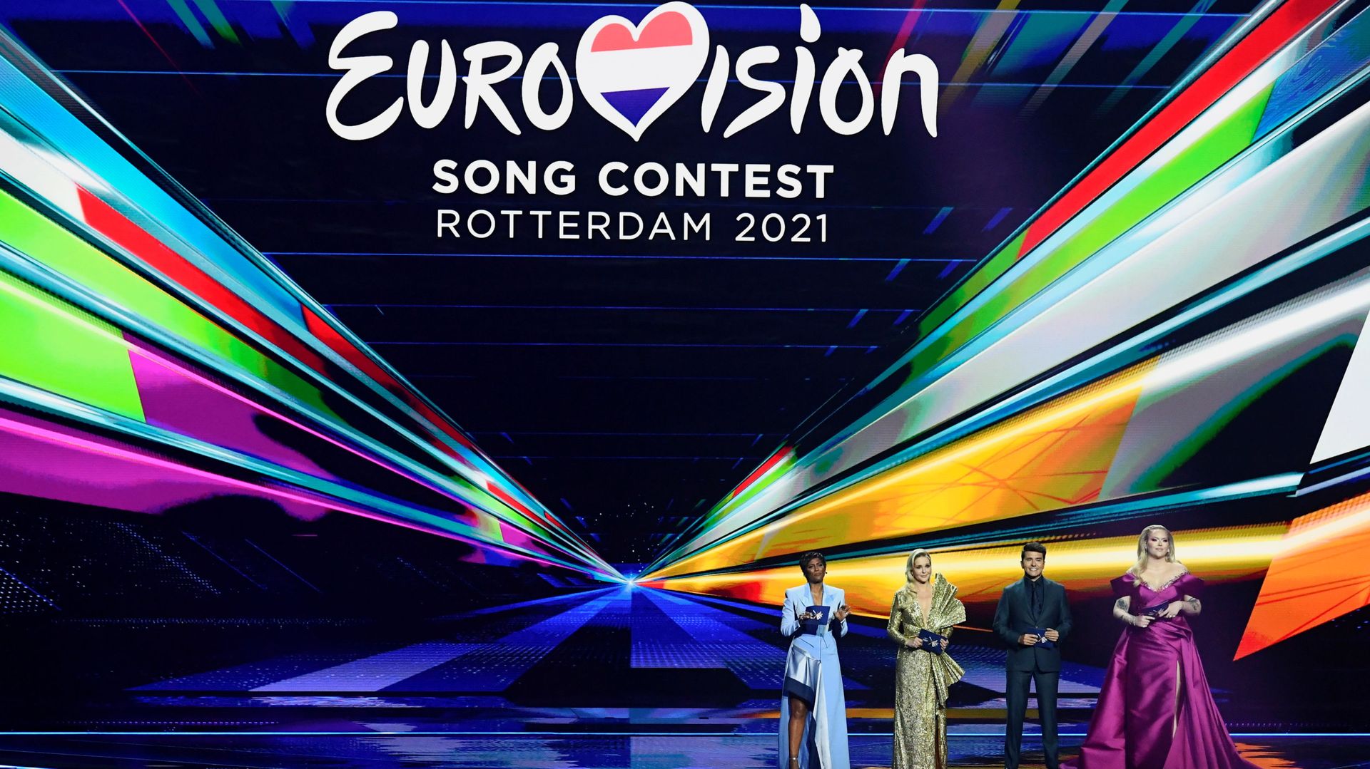 Presenters Edsilia Rombley, Chantal Janzen, Jan Smit and Nikkie de Jager attend the final of the 2021 Eurovision Song Contest in Rotterdam, Netherlands, May 22, 2021. Presenters Edsilia Rombley, Chantal Janzen, Jan Smit and Nikkie de Jager attend the final of the 2021 Eurovision Song Contest in Rotterdam, Netherlands, May 22, 2021. - Sputnik International, 1920, 22.05.2021