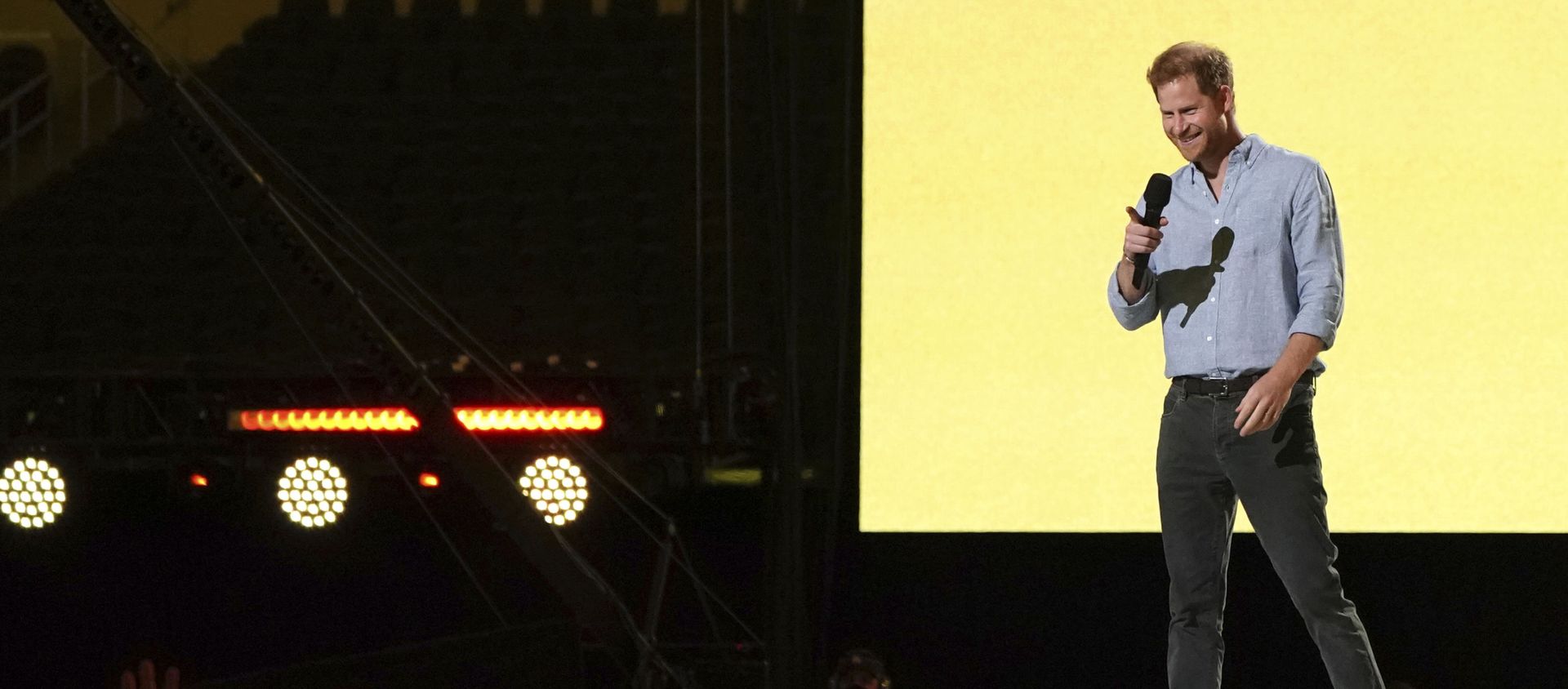 Prince Harry, Duke of Sussex, speaks at Vax Live: The Concert to Reunite the World on Sunday, May 2, 2021, at SoFi Stadium in Inglewood, Calif. Prince Harry, Duke of Sussex, speaks at Vax Live: The Concert to Reunite the World on Sunday, May 2, 2021, at SoFi Stadium in Inglewood, Calif. - Sputnik International, 1920, 25.05.2021