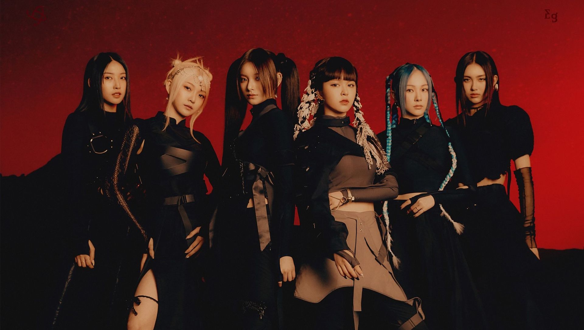 K-pop Girl Band Everglow are “First” in New MV K-pop Girl Band Everglow are “First” in New MV - Sputnik International, 1920, 25.05.2021