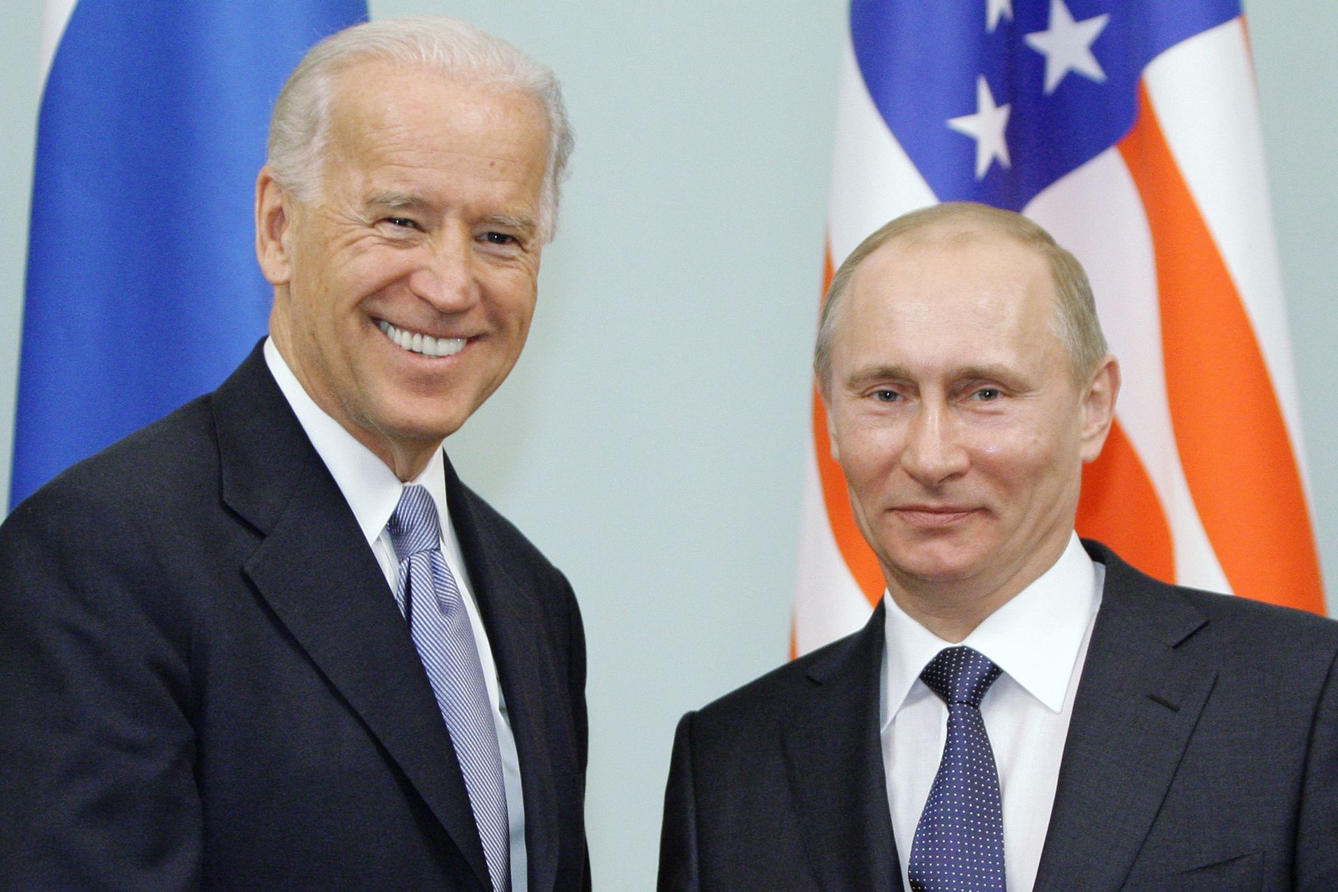 Pompeo: ‘Unprepared’ Biden Will Meet Putin at Geneva Summit With ‘Self-Dealt Weak Hand’ Pompeo: ‘Unprepared’ Biden Will Meet Putin at Geneva Summit With ‘Self-Dealt Weak Hand’ - Sputnik International, 1920, 15.06.2021