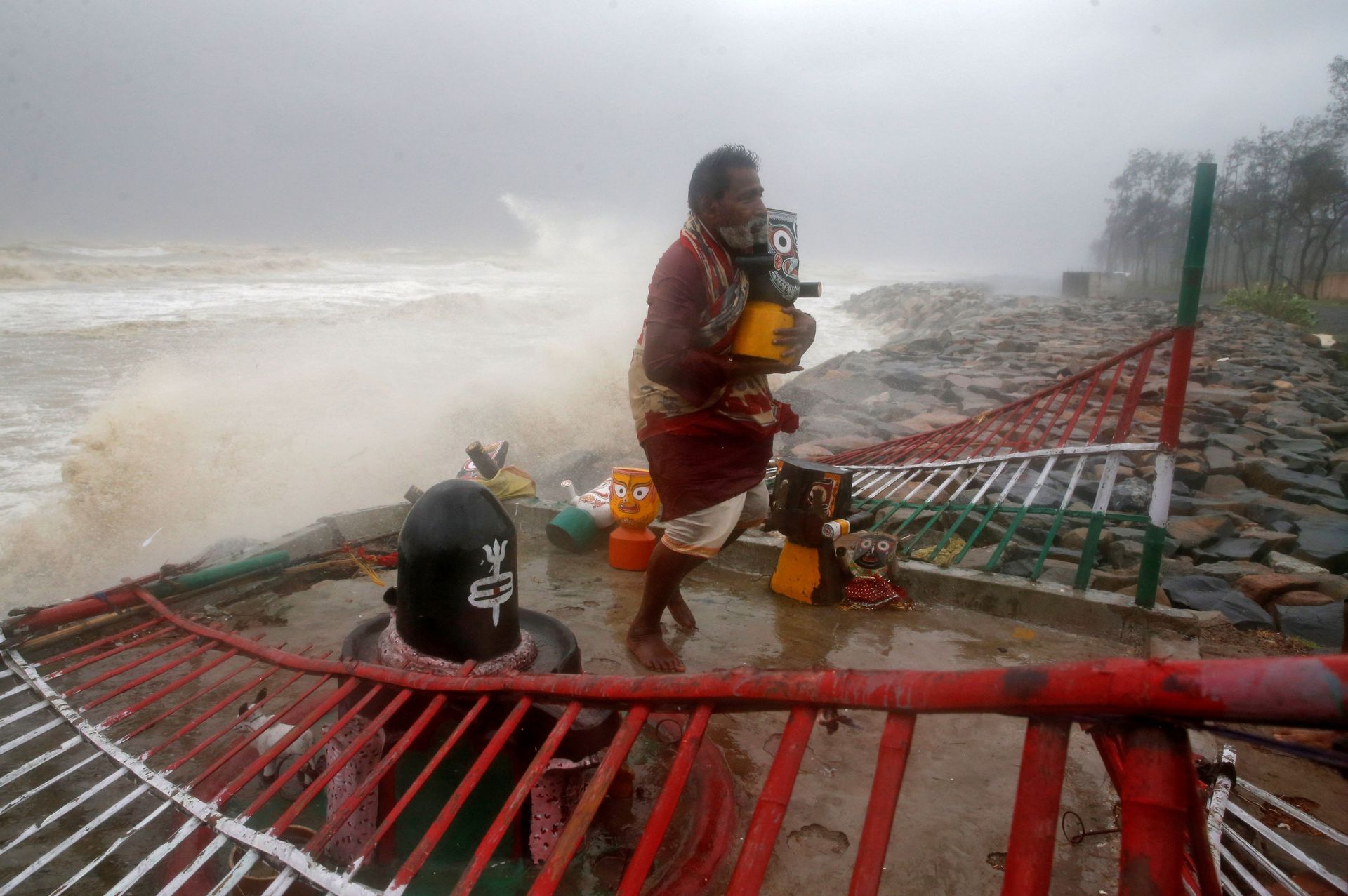 Rising Sea Surface Temperature is Intensifying Cyclones in South Asia, Say Experts - Sputnik International, 1920, 01.06.2021