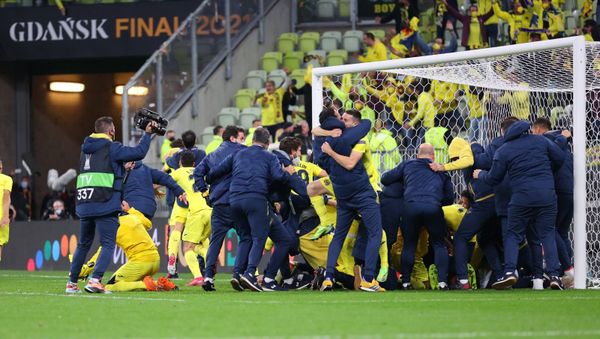 The Spanish football club Villarreal has won the UEFA Europa League, beating  England's Manchester United in the penalty shootout. - Sputnik International