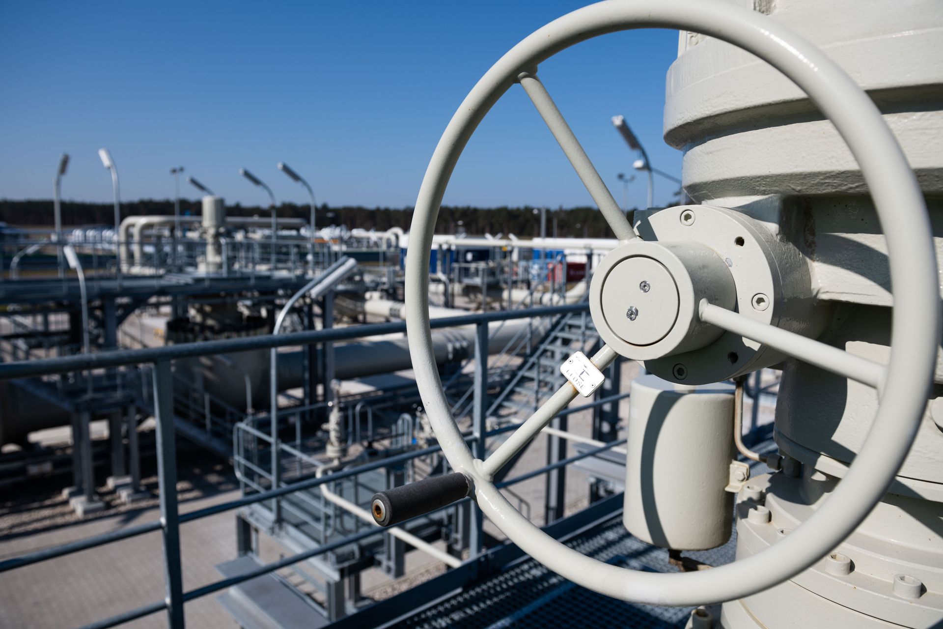 Polish Presidential Aide Dubs Nord Stream 2 'Gas Bomb Placed Under European Integration' - Sputnik International, 1920, 28.05.2021
