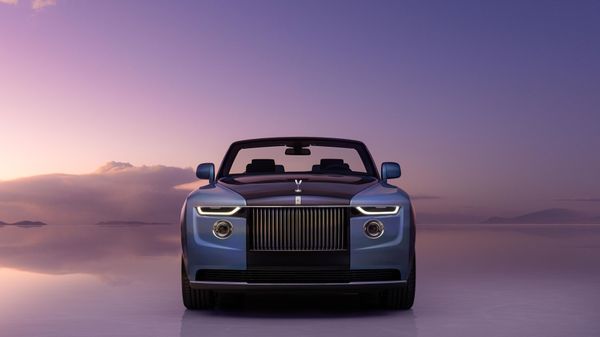 Rolls⁠-⁠Royce Boat Tail - Sputnik International