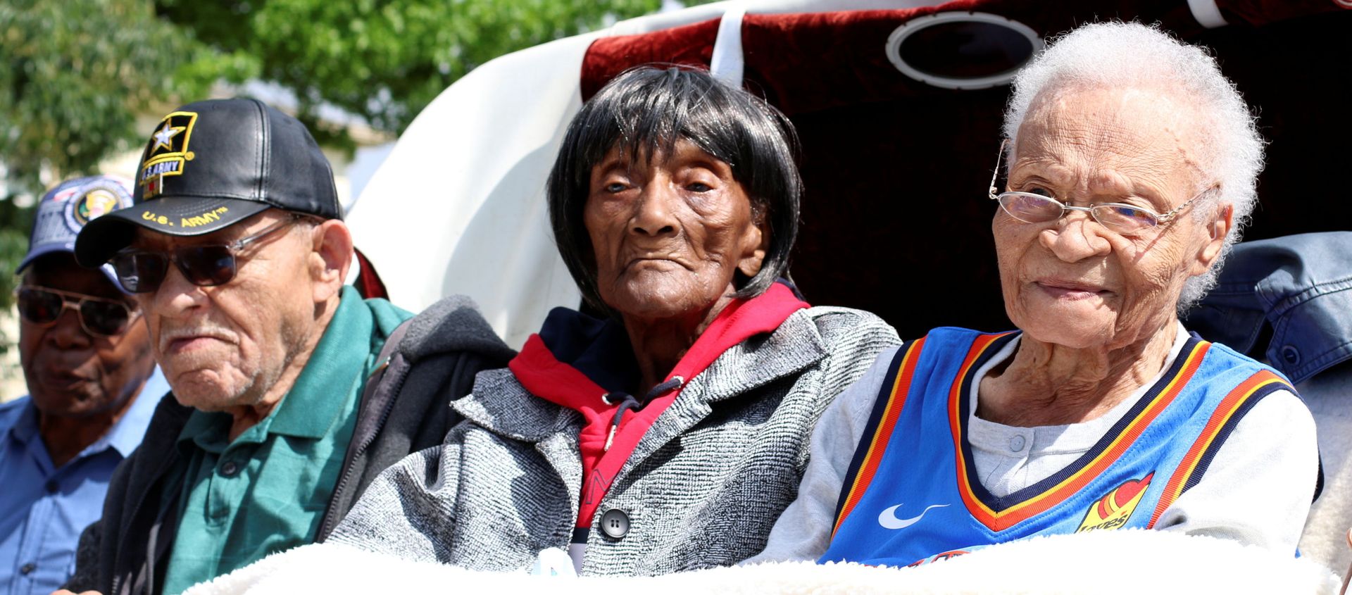 Hughes Van Ellis, 100, Lessie Benningfield Randle, 106, also known as Mother Randle, and Viola Fletcher, 107, the oldest living survivor of the Tulsa Race Massacre and older sister of Van Ellis, attend the Black Wall Street Legacy Festival 2021 in Tulsa, Oklahoma, U.S., May 28, 2021. Hughes Van Ellis, 100, Lessie Benningfield Randle, 106, also known as Mother Randle, and Viola Fletcher, 107, the oldest living survivor of the Tulsa Race Massacre and older sister of Van Ellis, attend the Black Wall Street Legacy Festival 2021 in Tulsa, Oklahoma, U.S., May 28, 2021. - Sputnik International, 1920, 29.05.2021