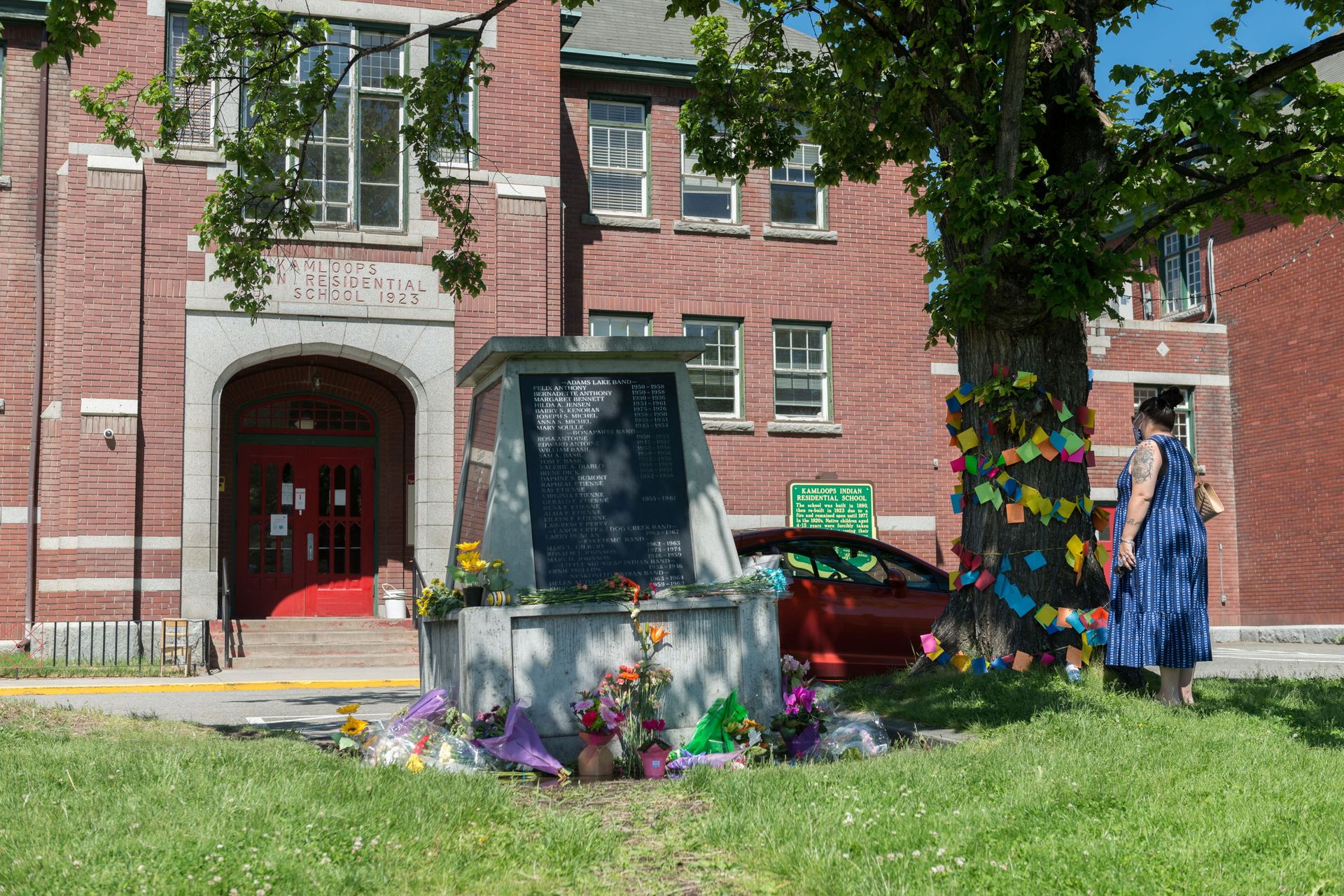 Pope Francis 'Pained' as Remains of 215 Indigenous Children Found in ex-Catholic School in Canada Pope Francis 'Pained' as Remains of 215 Indigenous Children Found in ex-Catholic School in Canada - Sputnik International, 1920, 06.06.2021