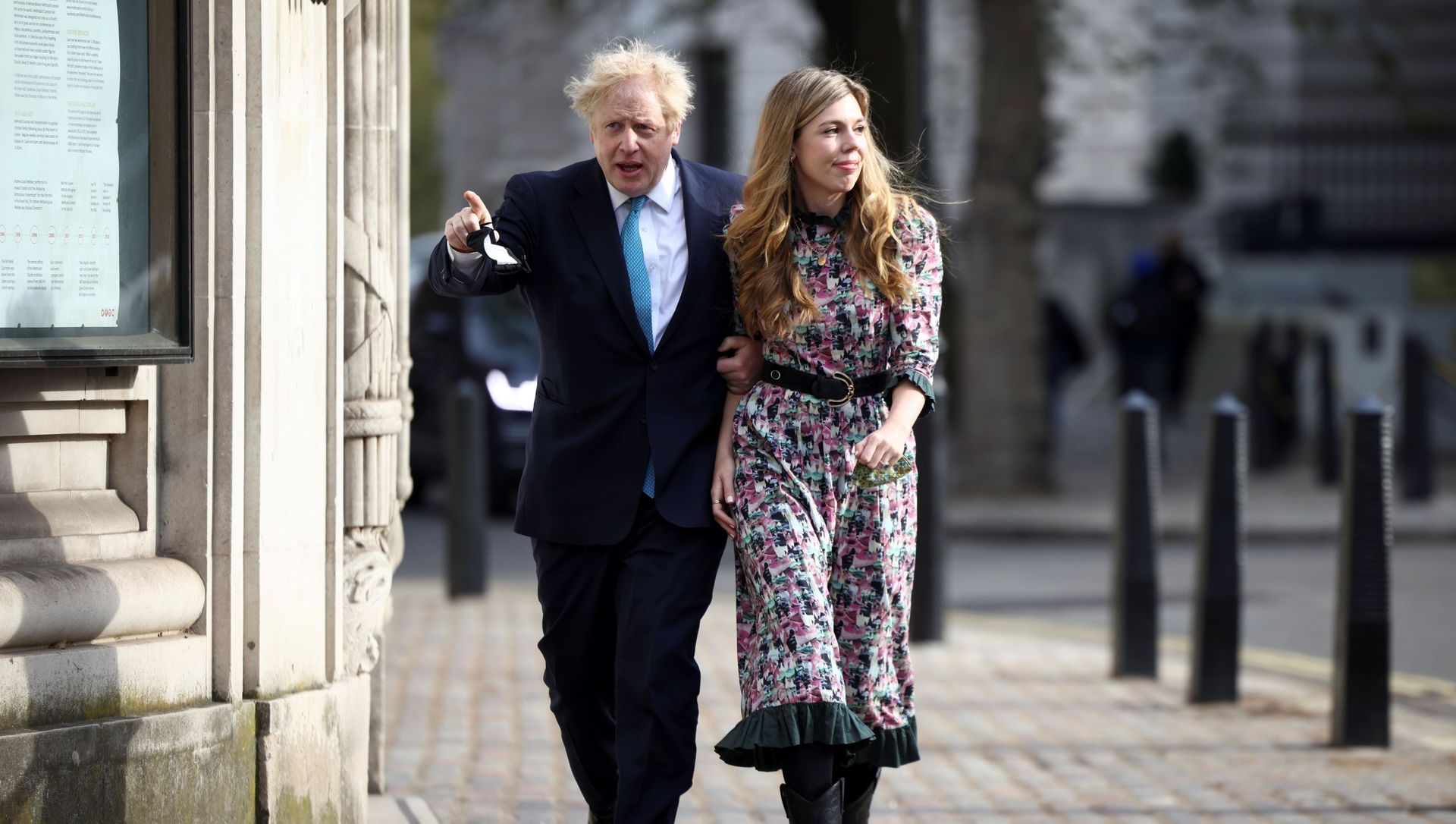 Britain's Prime Minister Boris Johnson and partner Carrie Symonds arrive at the Methodist Central Hall to vote, in London, Britain, 6 May 2021 Britain's Prime Minister Boris Johnson and partner Carrie Symonds arrive at the Methodist Central Hall to vote, in London, Britain, 6 May 2021 - Sputnik International, 1920, 31.05.2021