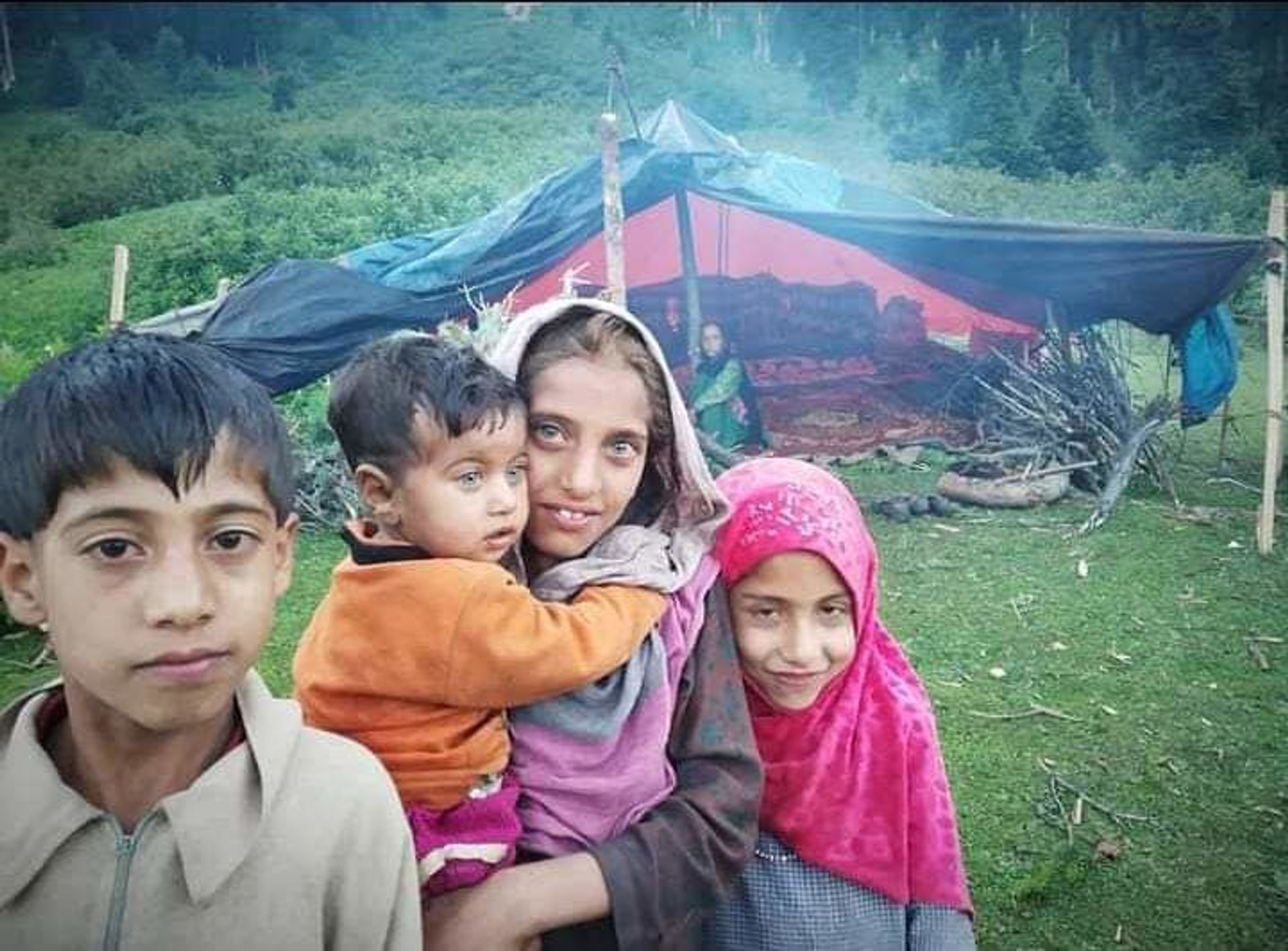 Jammu and Kashmir's Indigenous Tribes Who Worked for Indian Army Face Eviction Jammu and Kashmir's Indigenous Tribes Who Worked for Indian Army Face Eviction - Sputnik International, 1920, 01.06.2021