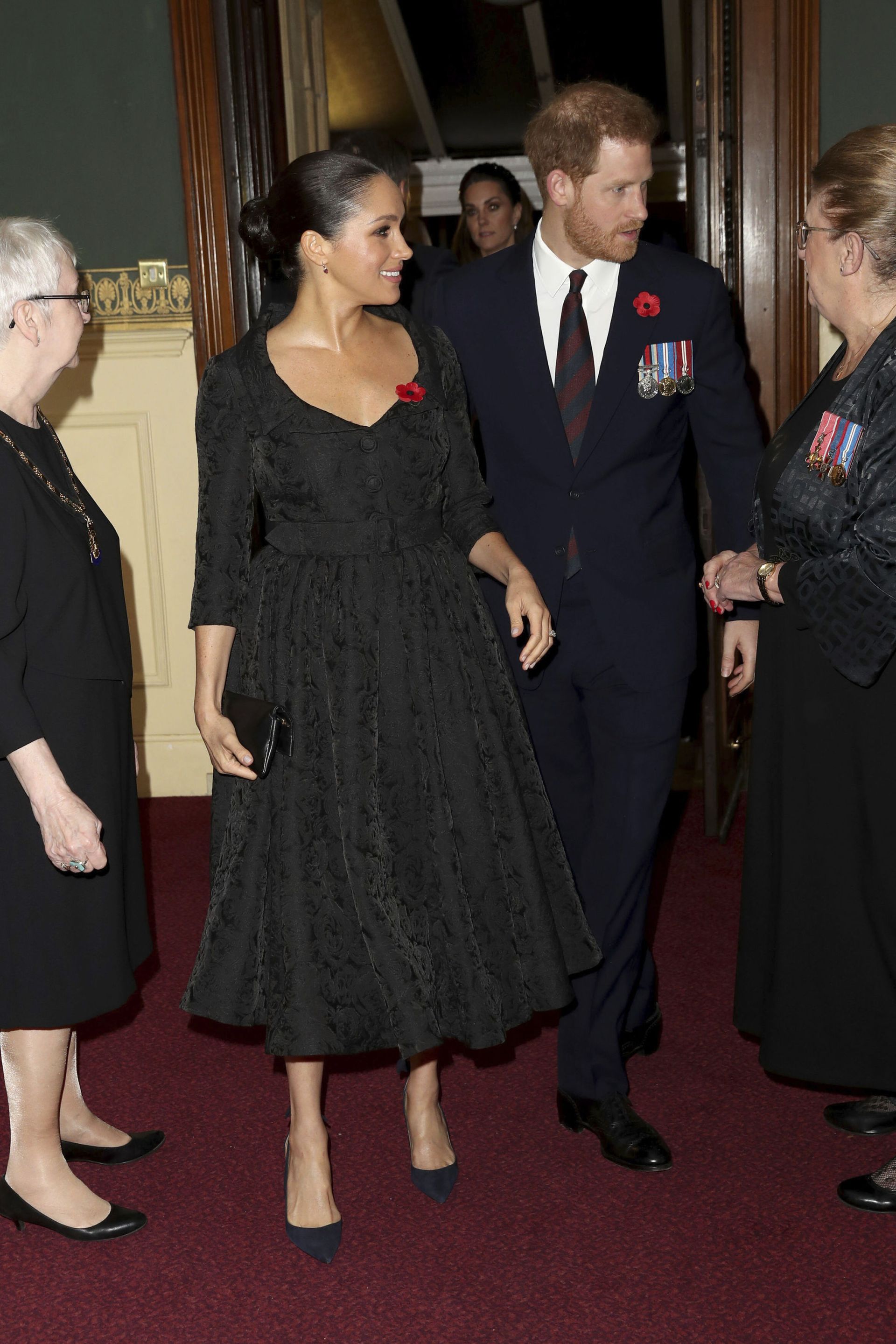   Stripping Sussexes of Royal Titles Could Let Them 'Bask in PR Martyrdom,' Royal Expert Claims - Sputnik International, 1920, 01.06.2021