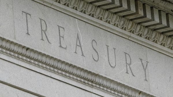 This May 4, 2021 file photo shows the Treasury Building in Washington - Sputnik International
