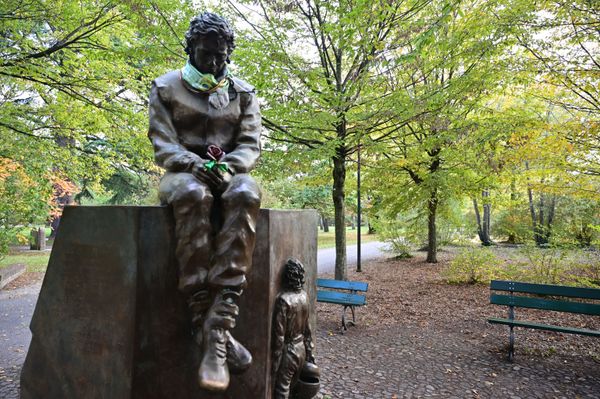 Sport Stars From Artistic Angles: Monuments to Famous Athletes Around the World Sport Stars From Artistic Angles: Monuments to Famous Athletes Around the World - Sputnik International