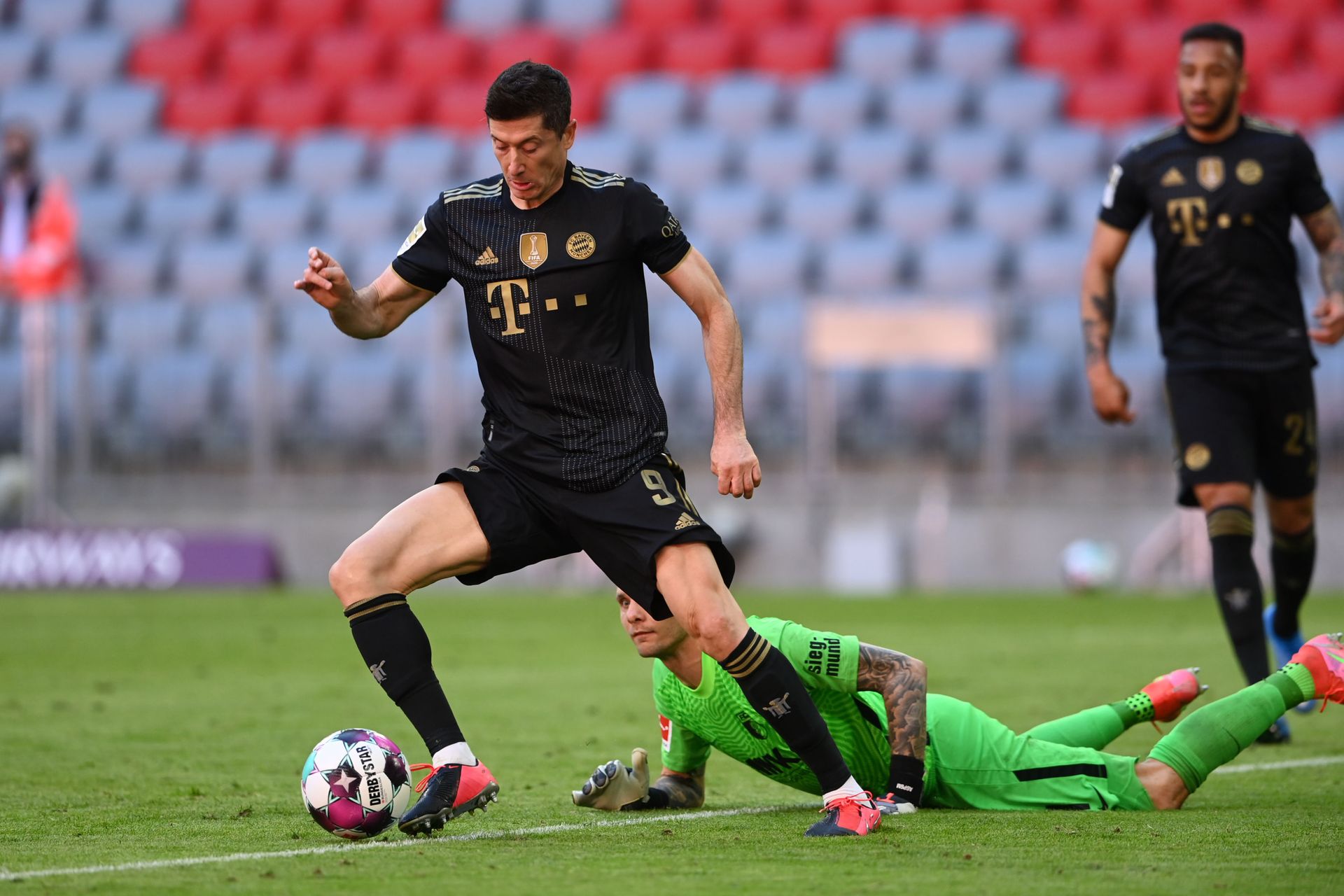 What Makes Robert Lewandowski World’s Best Striker in Football? What Makes Robert Lewandowski World’s Best Striker in Football? - Sputnik International, 1920, 02.06.2021