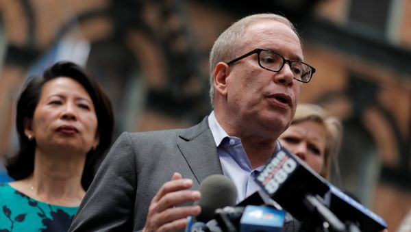 Democratic candidate for New York City Mayor Scott Stringer speaks during a rally against Asian hate crime following the May 31, 2021 unprovoked attack on another Asian person, a 55 year old woman, in Manhattan's Chinatown district in New York City, U.S. June 2, 2021 - Sputnik International