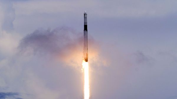 SpaceX's Falcon 9 Successfully Places SXM-8 Satellite Into Orbit - Sputnik International