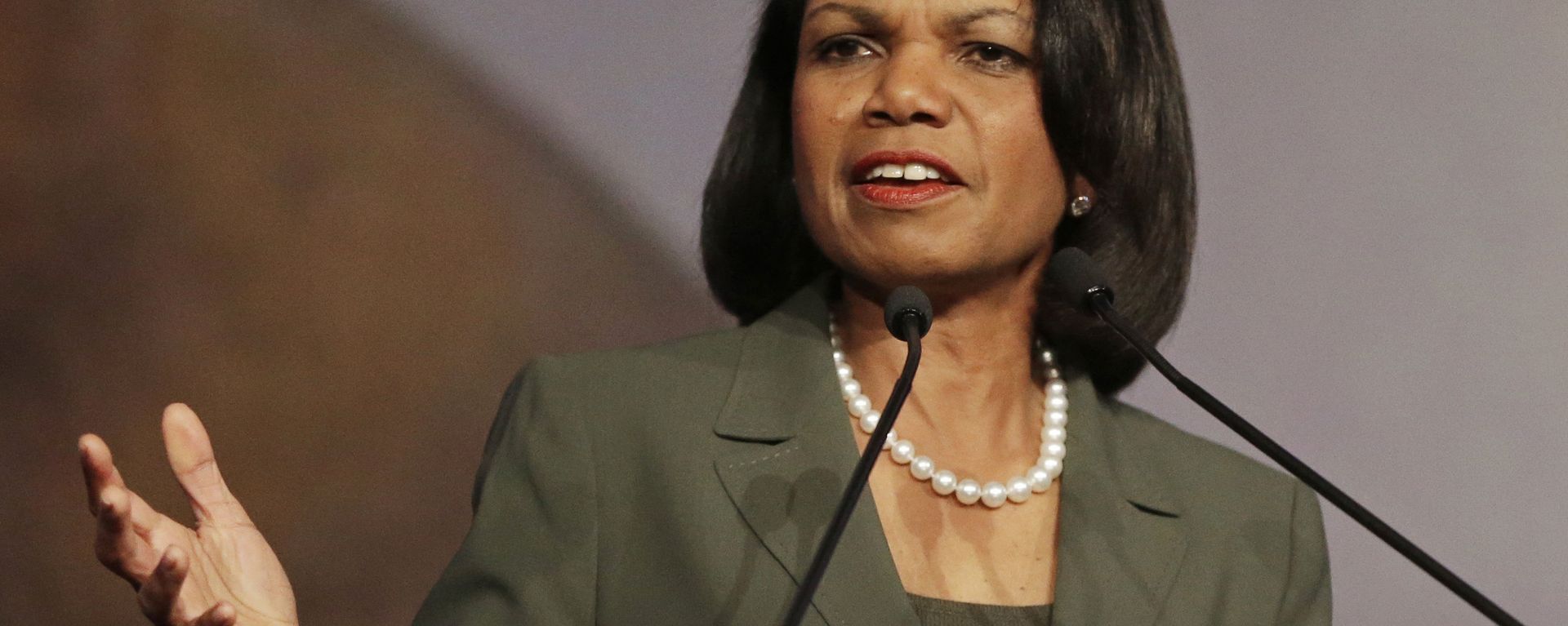 In this March 15, 2014 file photo, former Secretary of State Condoleezza Rice gestures while speaking at the California Republican Party 2014 Spring Convention in Burlingame, Calif In this March 15, 2014 file photo, former Secretary of State Condoleezza Rice gestures while speaking at the California Republican Party 2014 Spring Convention in Burlingame, Calif - Sputnik International, 1920, 07.06.2021