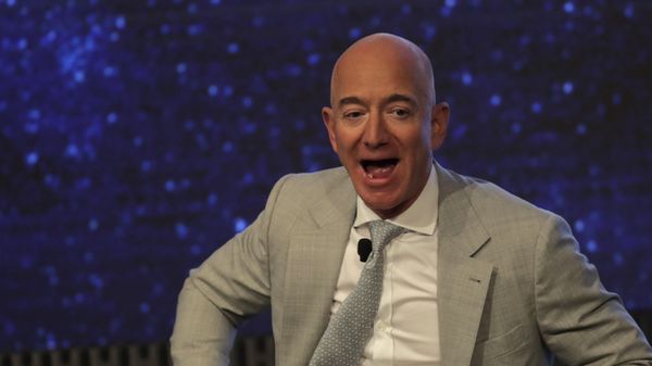 Amazon founder Jeff Bezos during the JFK Space Summit at the John F. Kennedy Presidential Library in Boston, Wednesday, June 19, 2019 - Sputnik International