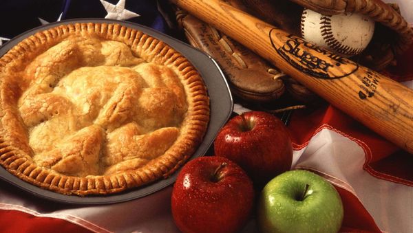 Motherhood and apple pie  - Sputnik International