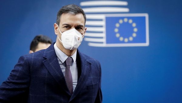 Spanish Prime Minister Pedro Sanchez arrives at the second day of a special EU summit in Brussels, Belgium May 25, 2021. Spanish Prime Minister Pedro Sanchez arrives at the second day of a special EU summit in Brussels, Belgium May 25, 2021. - Sputnik International