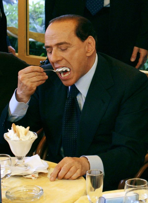 Ice Cream Mood: Politicians and Celebrities Eating One of the Most Popular Desserts Ever Ice Cream Mood: Politicians and Celebrities Eating One of the Most Popular Desserts Ever - Sputnik International