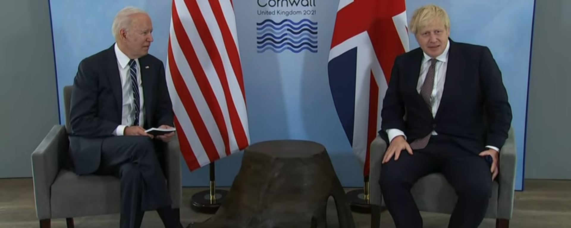 US President Joe Biden and British Prime Minister Boris Johnson meet during Biden's trip to Europe. June 2021. - Sputnik International, 1920, 08.07.2022