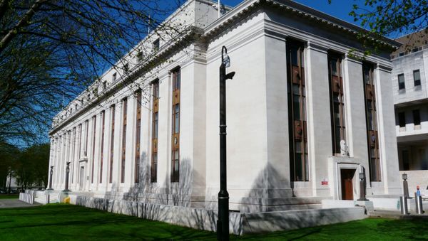 The Crown Buildings in Cardiff, home to the devolved Welsh government. - Sputnik International