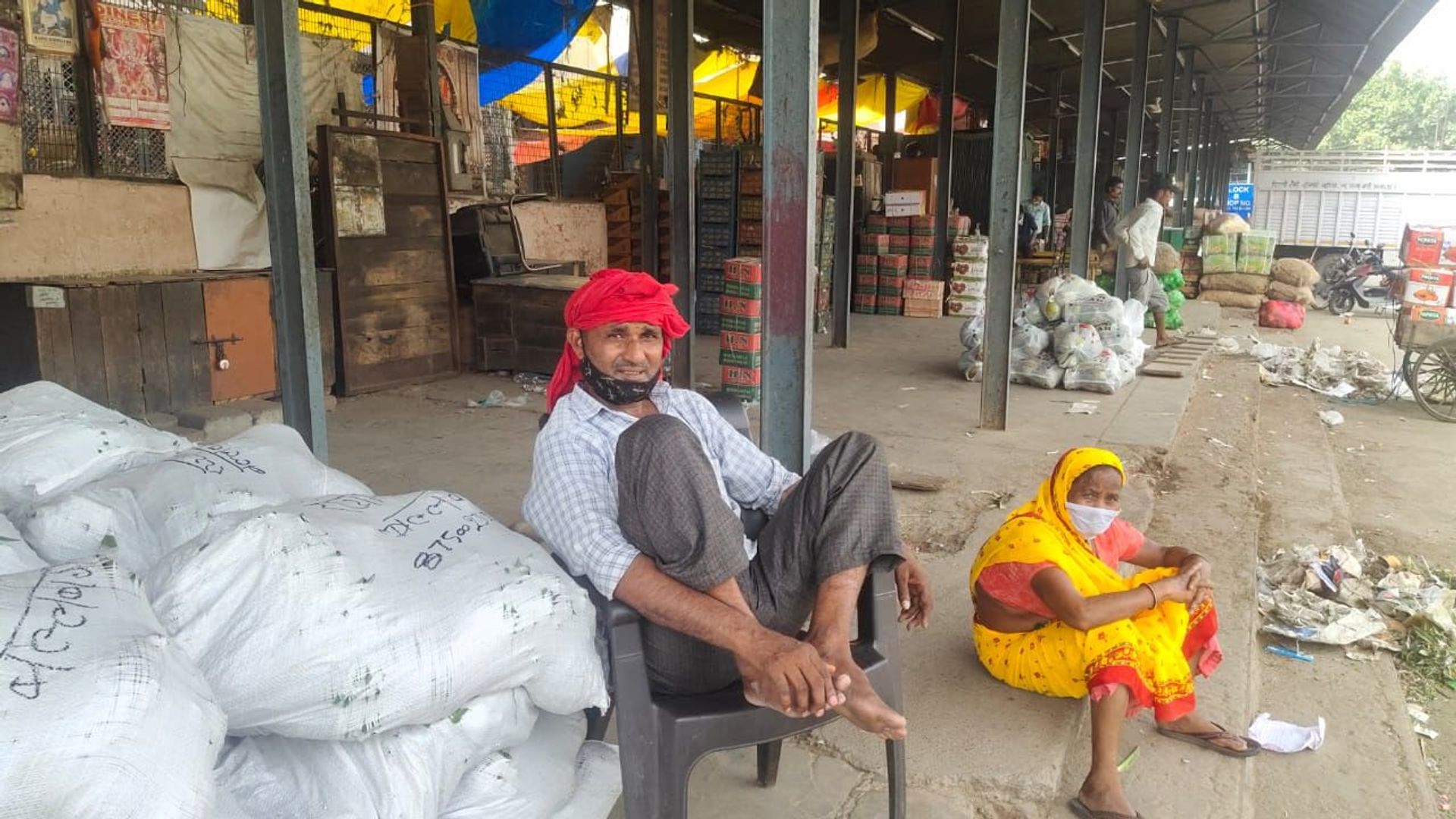 Migrants, Labourers Forgotten in India's Vaccination Drive Migrants, Labourers Forgotten in India's Vaccination Drive - Sputnik International, 1920, 12.06.2021