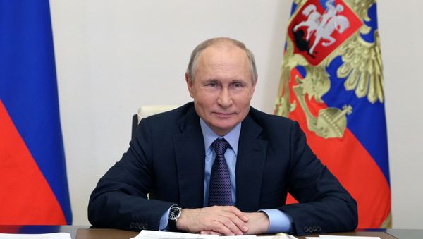 Russian President Vladimir Putin is taking part in a videoconference in the launch of the Amur gas processing plant of the Gazprom company. - Sputnik International