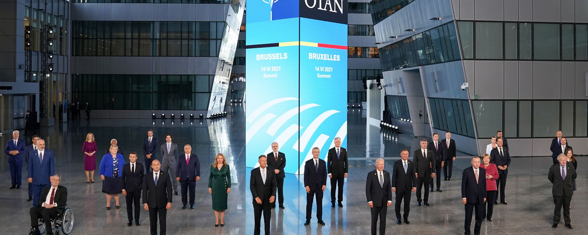 U.S. President Joe Biden and other NATO heads of the states and governments pose for a family photo during the NATO summit at the Alliance's headquarters, in Brussels, Belgium June 14, 2021. REUTERS/Kevin Lamarque/Pool U.S. President Joe Biden and other NATO heads of the states and governments pose for a family photo during the NATO summit at the Alliance's headquarters, in Brussels, Belgium June 14, 2021. REUTERS/Kevin Lamarque/Pool - Sputnik International, 1920, 19.08.2021