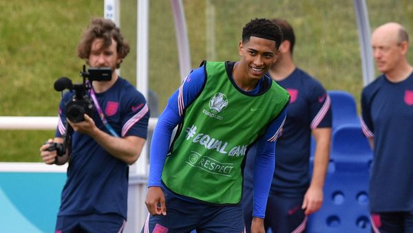 England's midfielder Jude Bellingham takes part in their MD-1 training session at St George’s Park in Burton-on-Trent, central England, on June 12, 2021 on the eve of their UEFA EURO 2020 match against Croatia. England's midfielder Jude Bellingham takes part in their MD-1 training session at St George’s Park in Burton-on-Trent, central England, on June 12, 2021 on the eve of their UEFA EURO 2020 match against Croatia. - Sputnik International