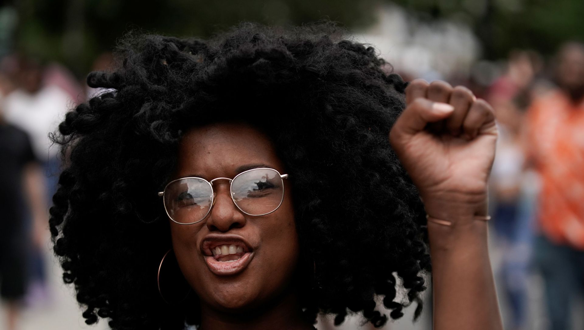 Alison Lane gestures as she celebrates Juneteenth, which commemorates the end of slavery in Texas, two years after the 1863 Emancipation Proclamation freed slaves elsewhere in the United States, in Washington, D.C. U.S., June 19, 2021. Alison Lane gestures as she celebrates Juneteenth, which commemorates the end of slavery in Texas, two years after the 1863 Emancipation Proclamation freed slaves elsewhere in the United States, in Washington, D.C. U.S., June 19, 2021. - Sputnik International, 1920, 19.06.2021