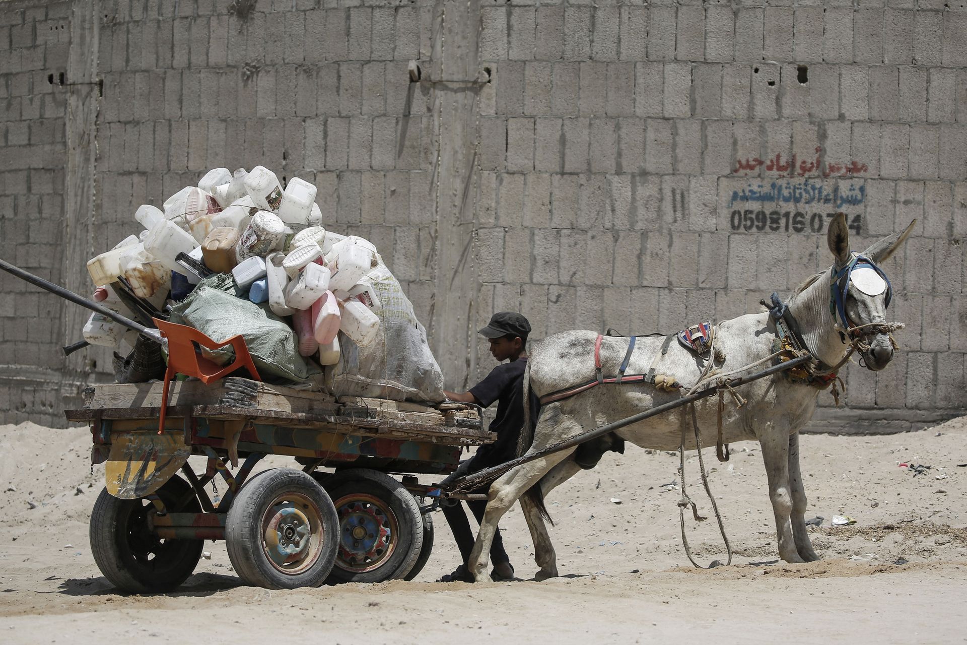 Plastic Waste Problem Getting Out of Hand in Gaza, And It Won't Vanish Anytime Soon - Here's Why - Sputnik International, 1920, 20.06.2021