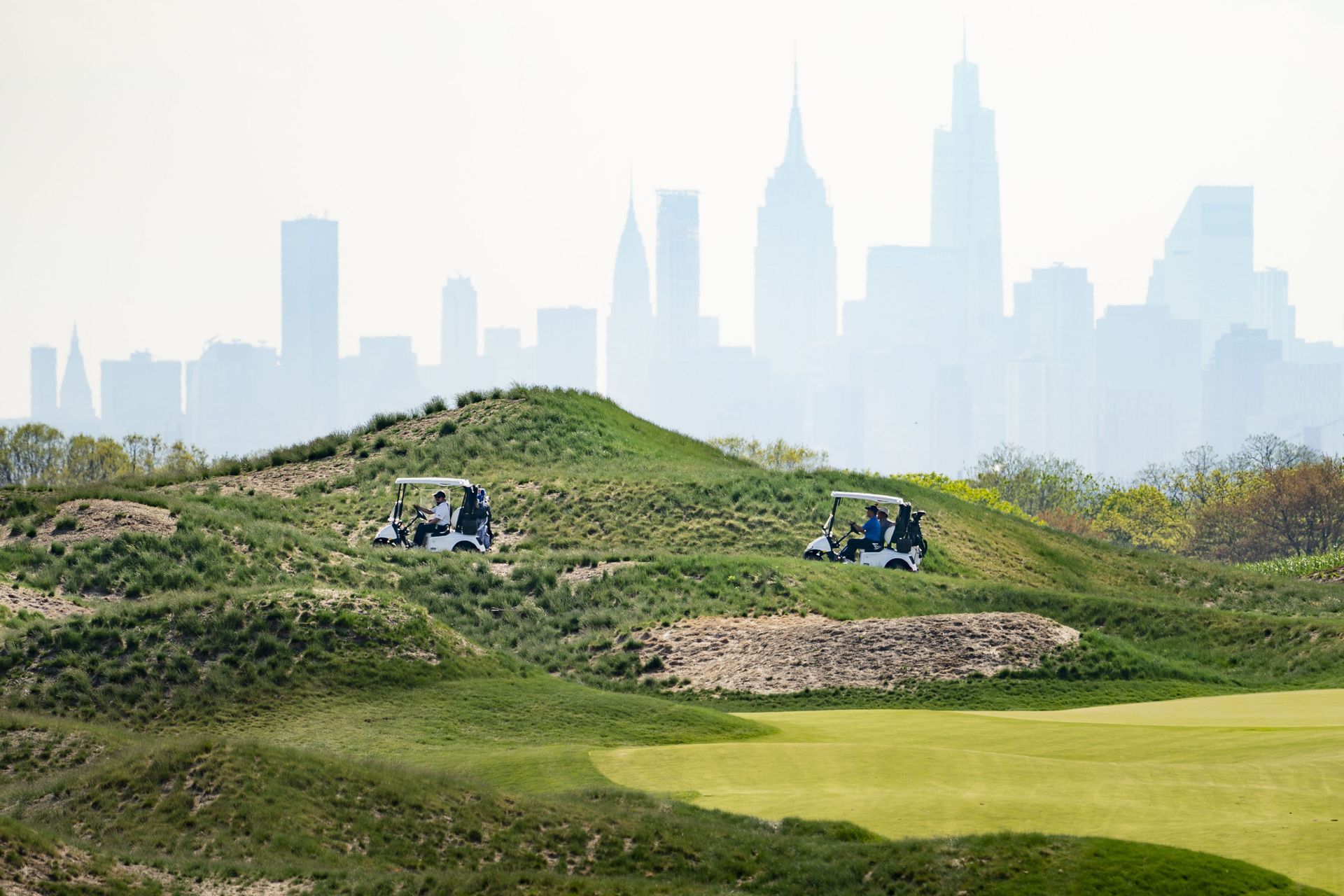Trump Organization Sues New York City for Nixing Bronx Golf Contract After Capitol Riot Trump Organization Sues New York City for Nixing Bronx Golf Contract After Capitol Riot - Sputnik International, 1920, 22.06.2021
