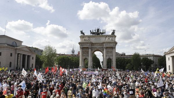 In this Saturday, May 8, 2021 file photo, people gather to support  the so-called Zan Law, named for a Democratic Party lawmaker and gay rights activist Alessandro Zan. The Vatican has formally opposed proposed Italian legislation that seeks expand anti-discrimination protections to people who are gay and transgender, along with women and people with disabilities, the leading Italian daily Corriere della Sera reported on Tuesday. Activists immediately denounced Vatican meddling in the Italian legislative process as “unprecedented.” Italian politicians and activist groups reacted strongly to what they see as an attempt to derail the so-called Zan Law. - Sputnik International