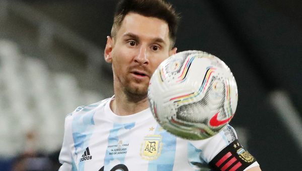 Soccer Football - Copa America 2021 - Group A - Argentina v Chile - Estadio Nilton Santos, Rio de Janeiro, Brazil - June 14, 2021 Argentina's Lionel Messi in action  - Sputnik International