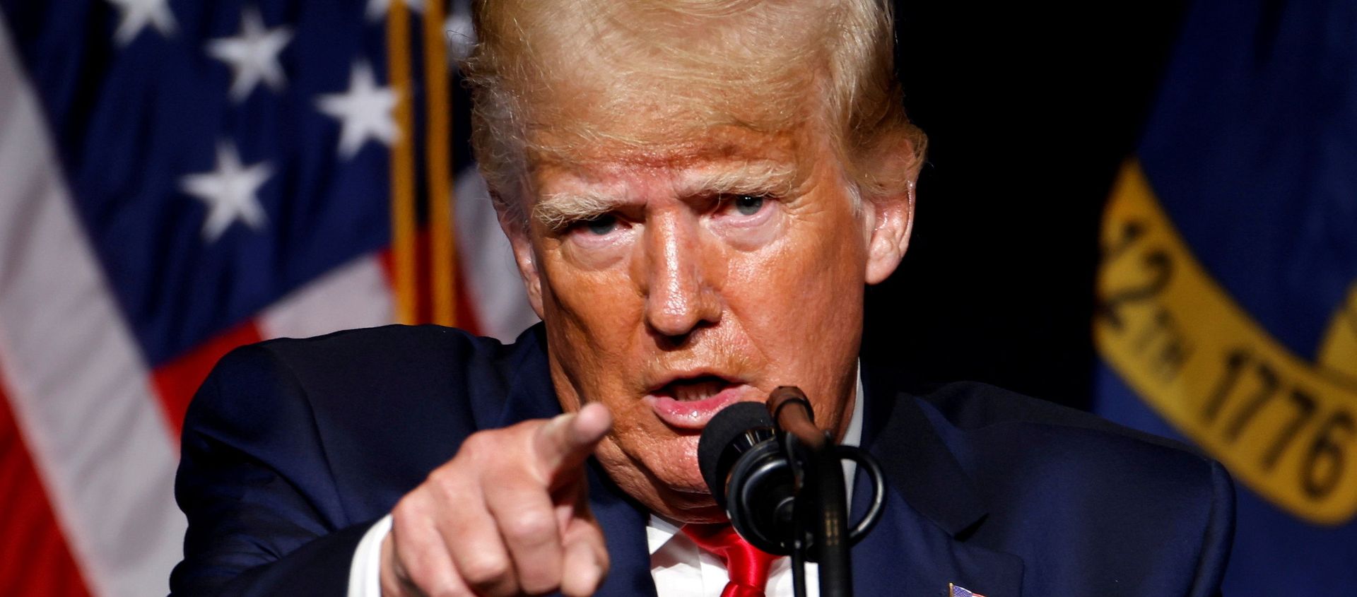 Former U.S. President Donald Trump points at the media while speaking at the North Carolina GOP convention dinner in Greenville, North Carolina, U.S. June 5, 2021. - Sputnik International, 1920, 29.06.2021
