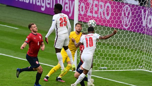 Raheem Sterling heads the winning goal for England against the Czech Republic Raheem Sterling heads the winning goal for England against the Czech Republic - Sputnik International