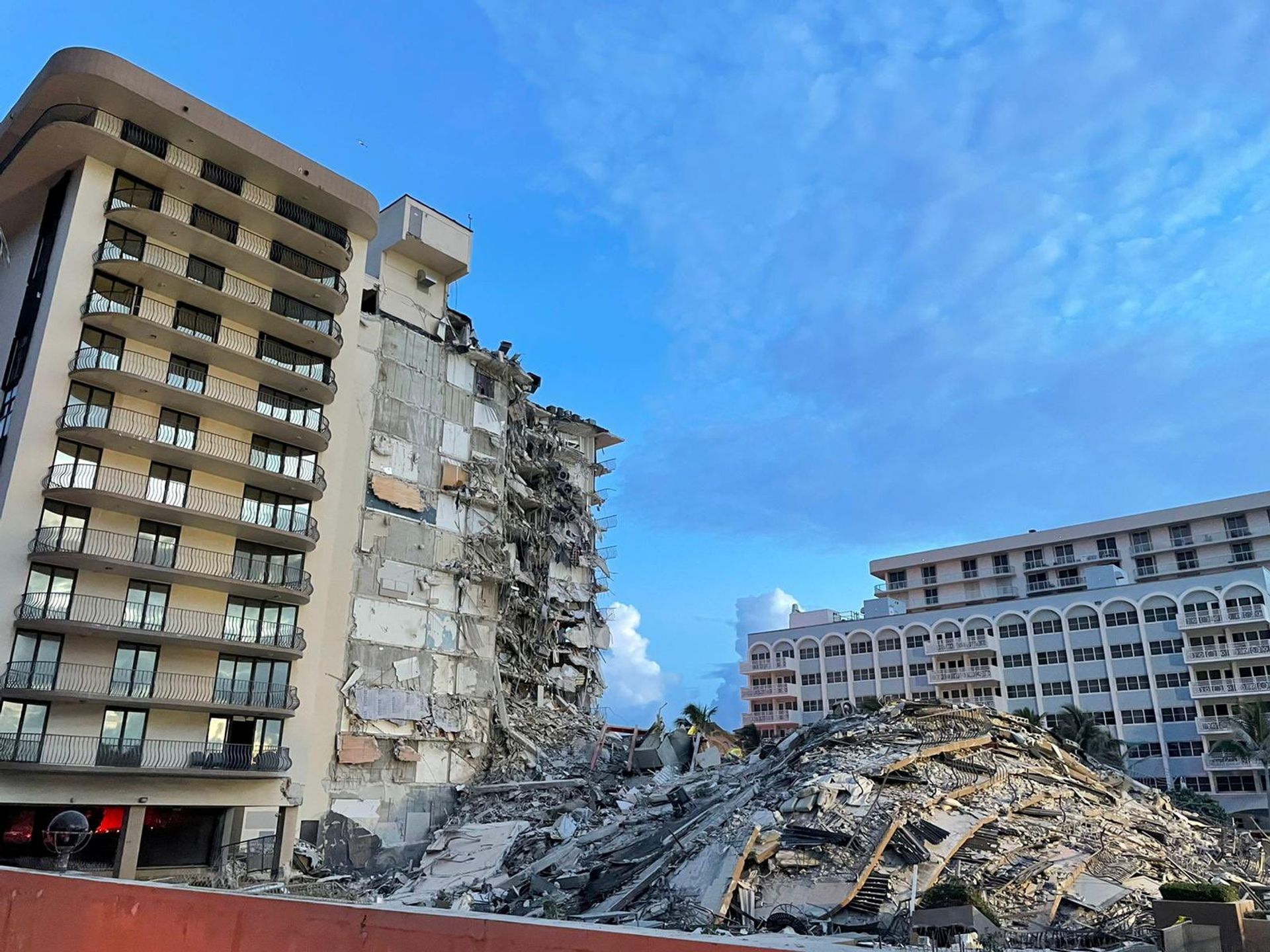Death Toll From Florida Building Collapse Rises to 12, Mayor Reveals - Sputnik International, 1920, 29.06.2021