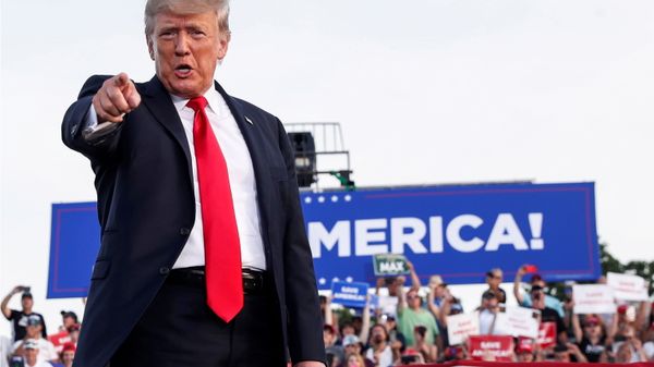 Former U.S. President Donald Trump reacts at his first post-presidency campaign rally at the Lorain County Fairgrounds in Wellington, Ohio, U.S., June 26, 2021 - Sputnik International
