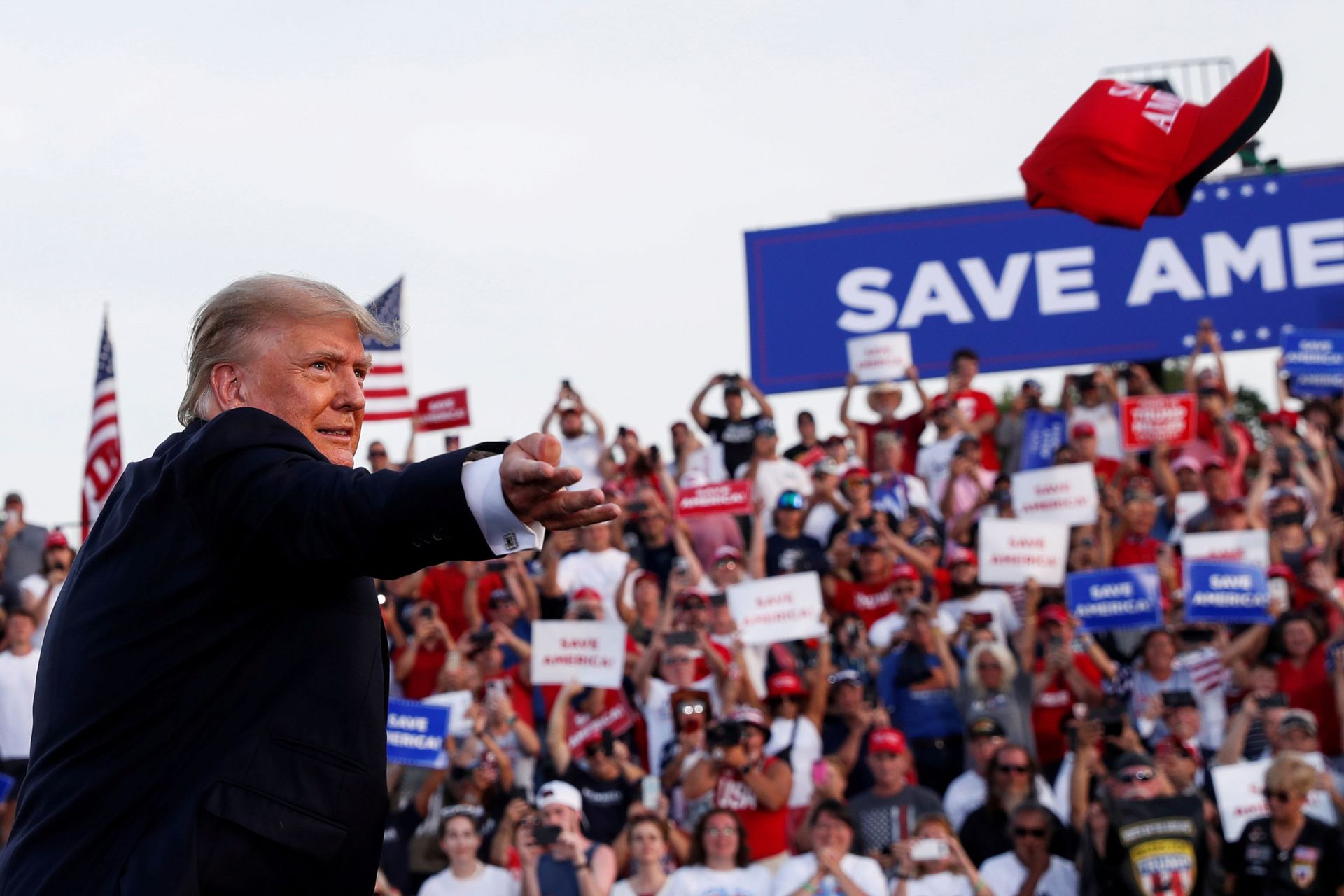 Trump Accuses 'Woke' US Generals of Focusing on Critical Race Theory Rather Than Tackling 'Enemies' Trump Accuses 'Woke' US Generals of Focusing on Critical Race Theory Rather Than Tackling 'Enemies' - Sputnik International, 1920, 27.06.2021
