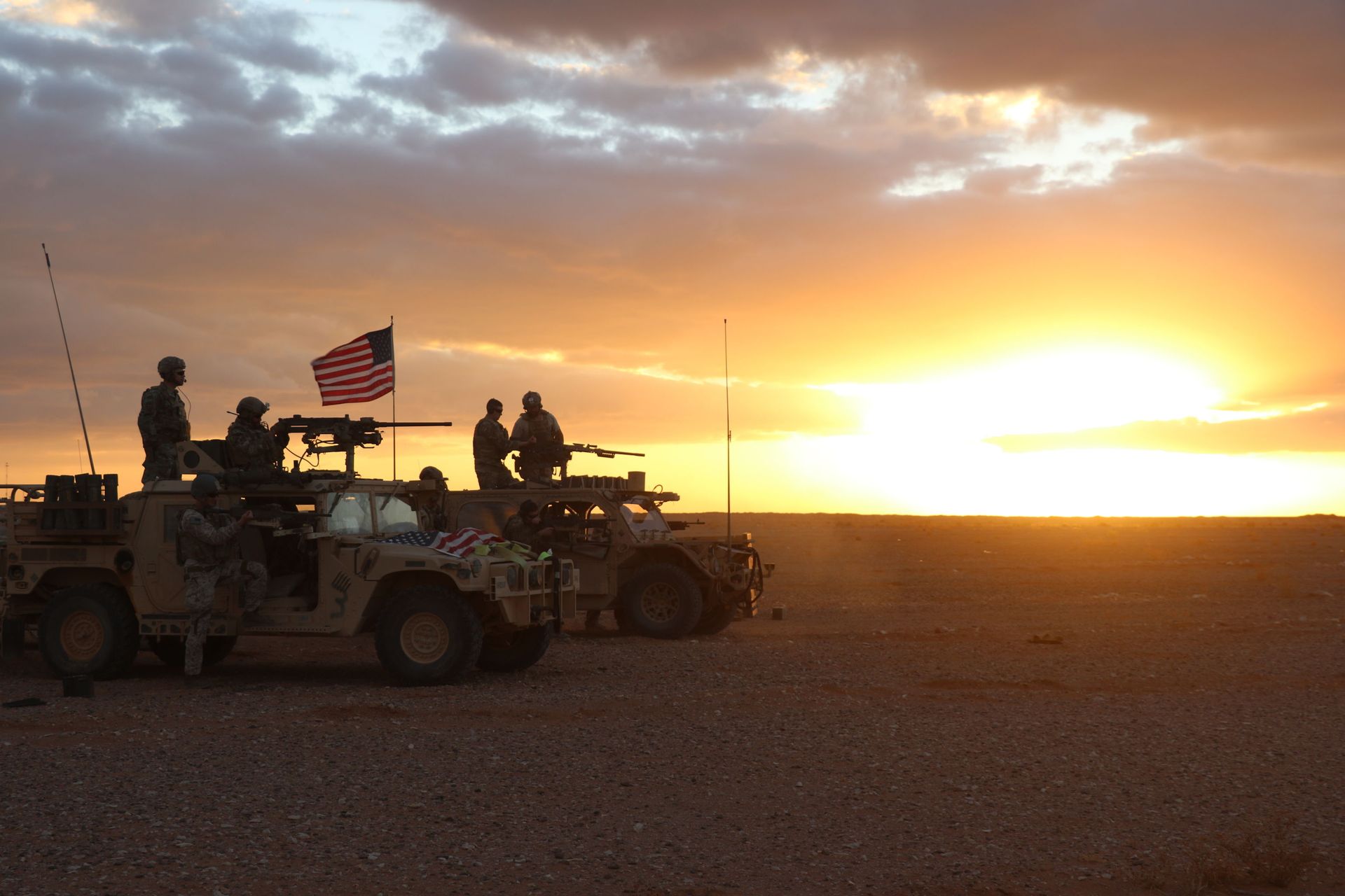 Members of 5th Special Forces Group (A) conducting 50. Cal Weapons training during counter ISIS operations at Al Tanf Garrison in southern Syria on November 22, 2017. - Sputnik International, 1920, 26.10.2021
