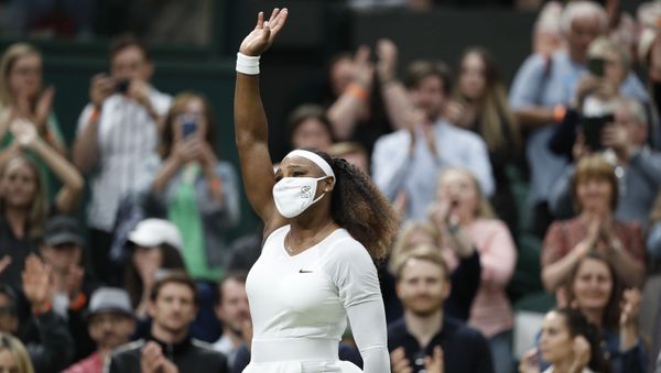 Tennis - Wimbledon - All England Lawn Tennis and Croquet Club, London, Britain - June 29, 2021 Serena Williams of the U.S. leaves court as she retires from her first round match against Belarus' Aliaksandra Sasnovich after sustaining an injury Tennis - Wimbledon - All England Lawn Tennis and Croquet Club, London, Britain - June 29, 2021 Serena Williams of the U.S. leaves court as she retires from her first round match against Belarus' Aliaksandra Sasnovich after sustaining an injury - Sputnik International