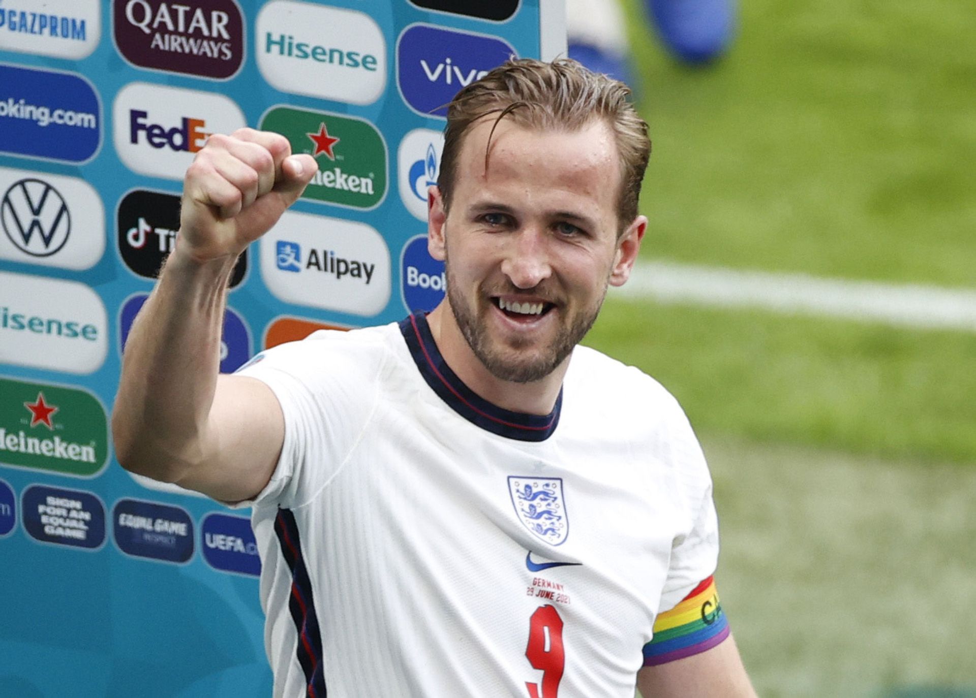 England Boss Gareth Southgate Issues Warning to Harry Kane-Led Team After Smashing Win Over Germany England Boss Gareth Southgate Issues Warning to Harry Kane-Led Team After Smashing Win Over Germany - Sputnik International, 1920, 30.06.2021